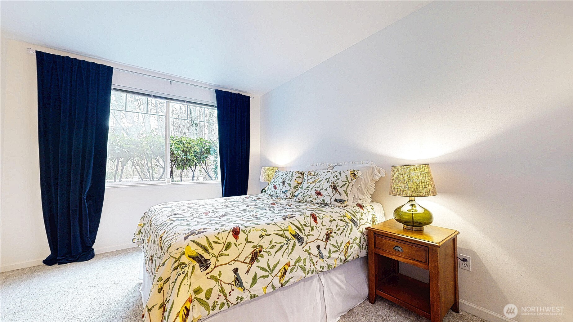 12712 Admiralty Way #E-103, Everett, WA 98204-8020