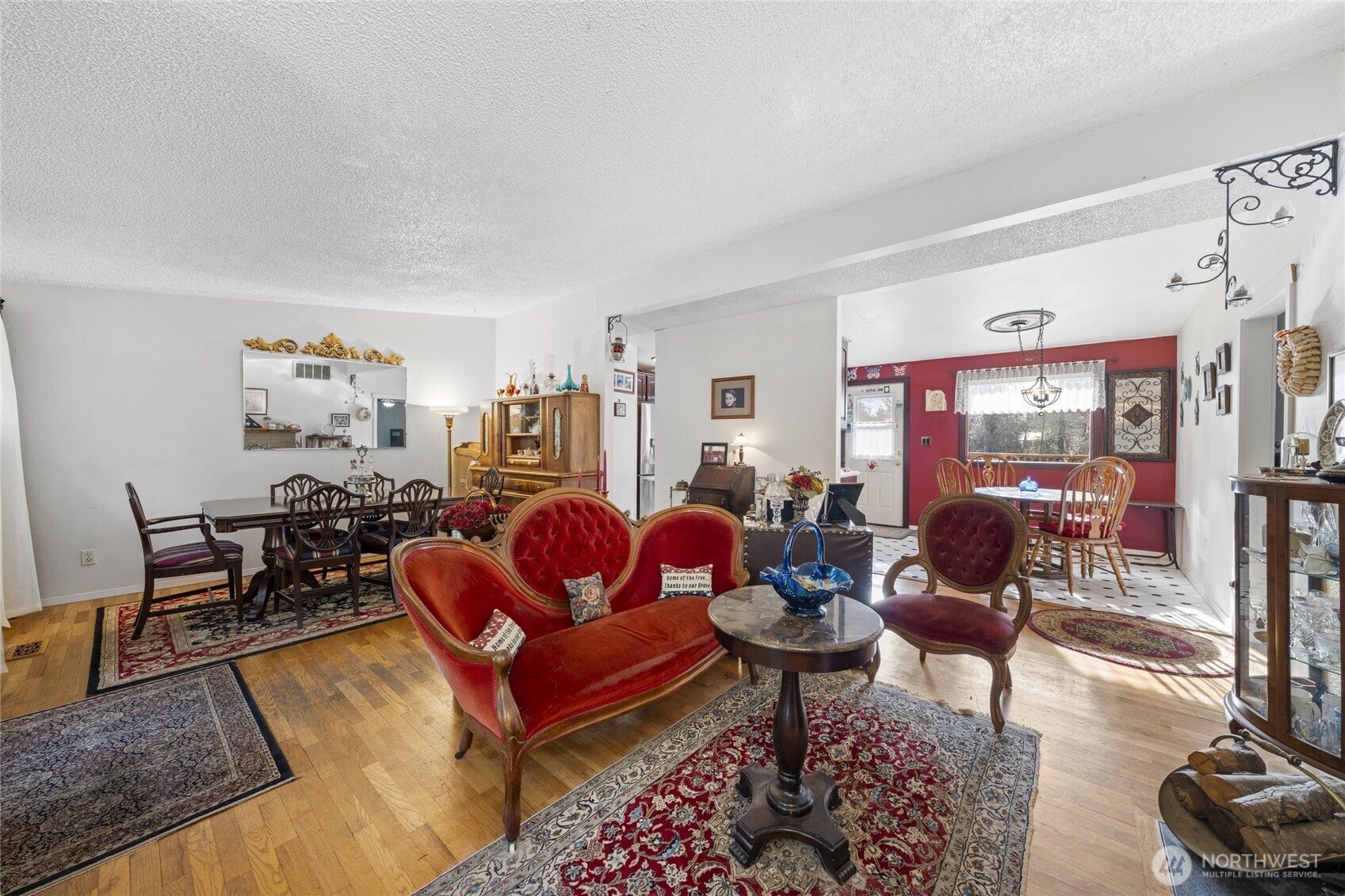 24661 SE 224th Street , Maple Valley, WA 98038