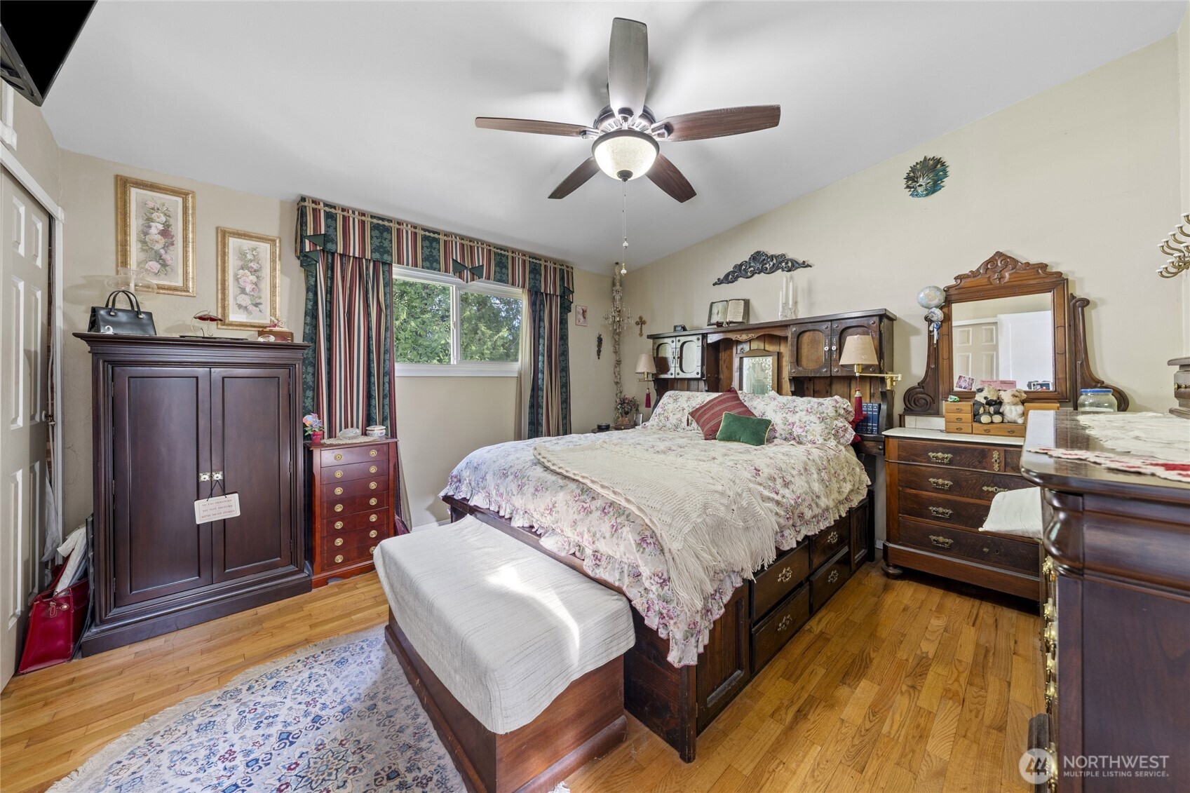 24661 SE 224th Street , Maple Valley, WA 98038