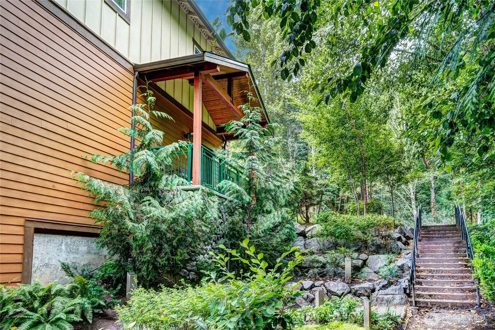 992 Sunrise Place SW #N1, Issaquah, WA 98027