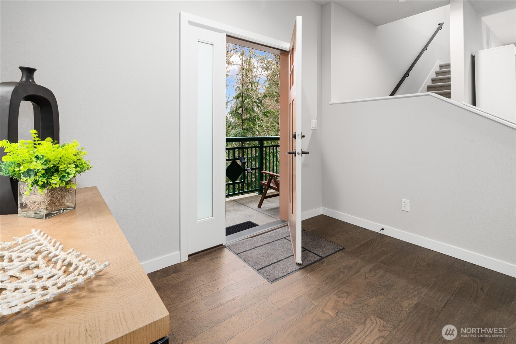 992 Sunrise Place SW #N1, Issaquah, WA 98027