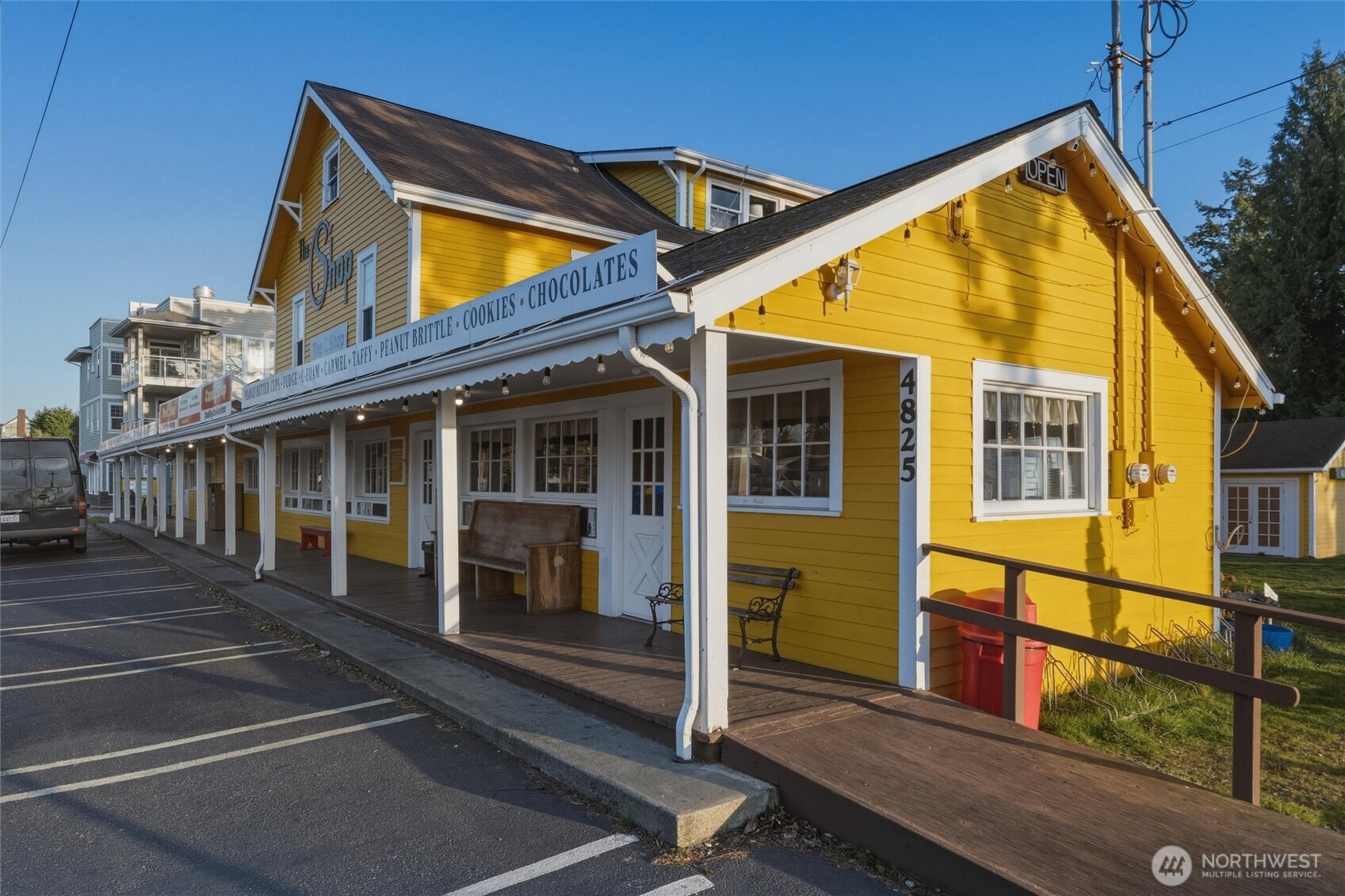 7563 Morrison Avenue , Blaine, WA 98230