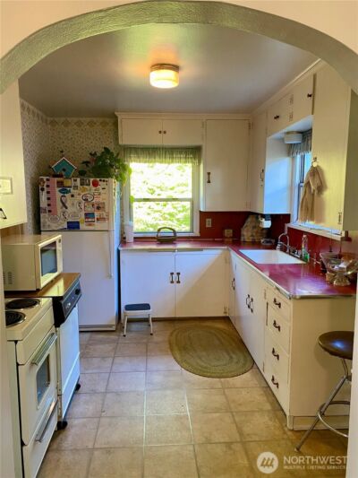 6322 NE 181st Street , Kenmore, WA 98028 - Photo 11