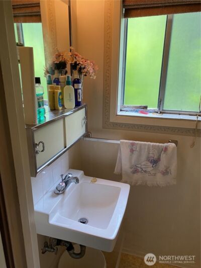 6322 NE 181st Street , Kenmore, WA 98028 - Photo 14