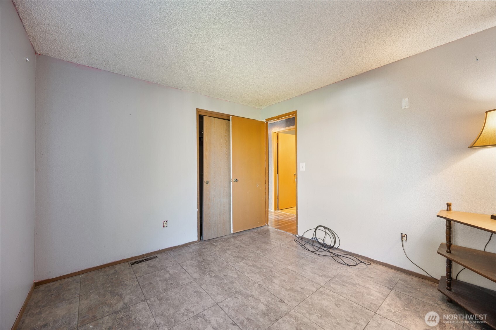 425 N Desdemona Avenue , Othello, WA 99344