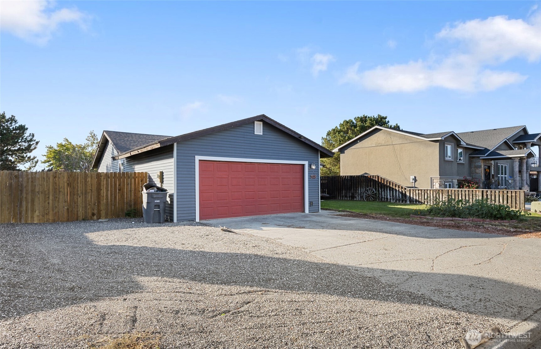 425 N Desdemona Avenue , Othello, WA 99344