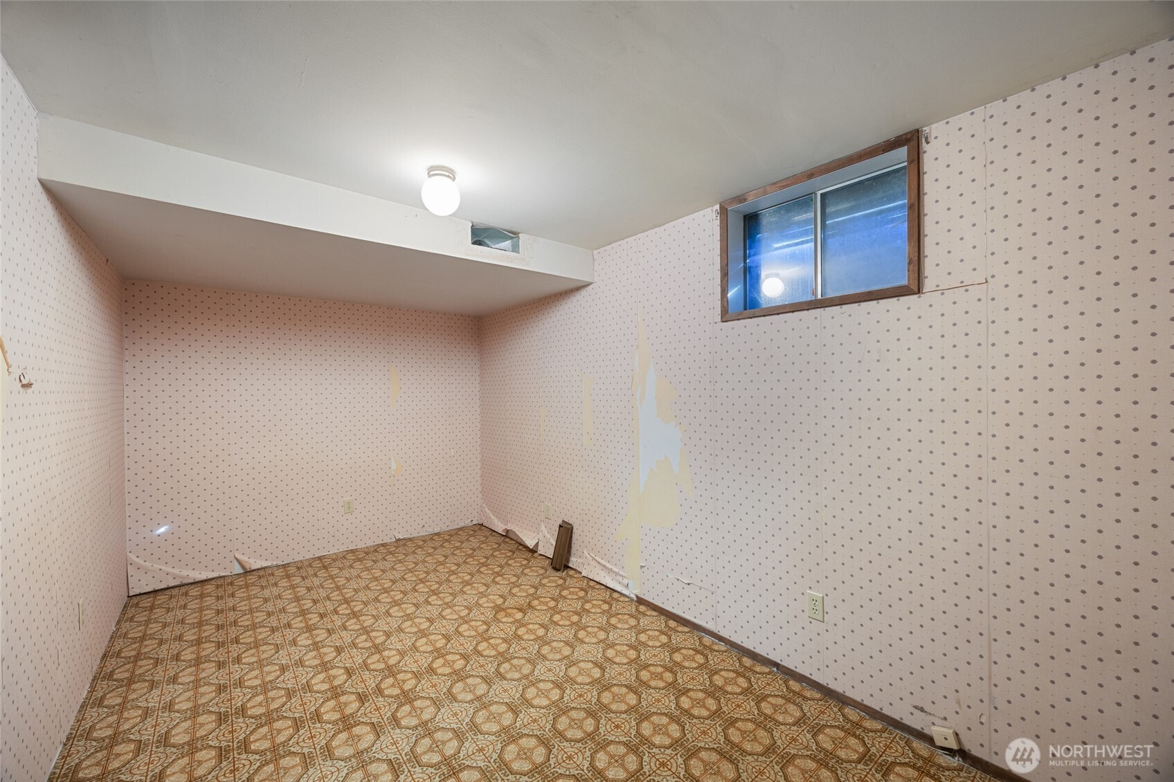 425 N Desdemona Avenue , Othello, WA 99344