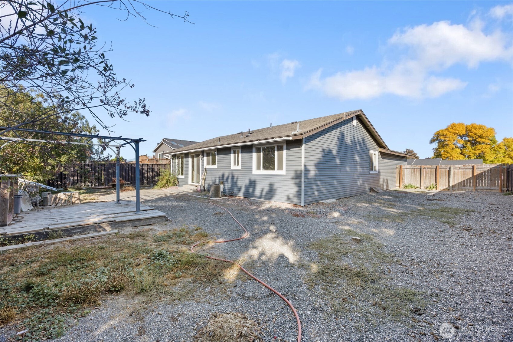 425 N Desdemona Avenue , Othello, WA 99344