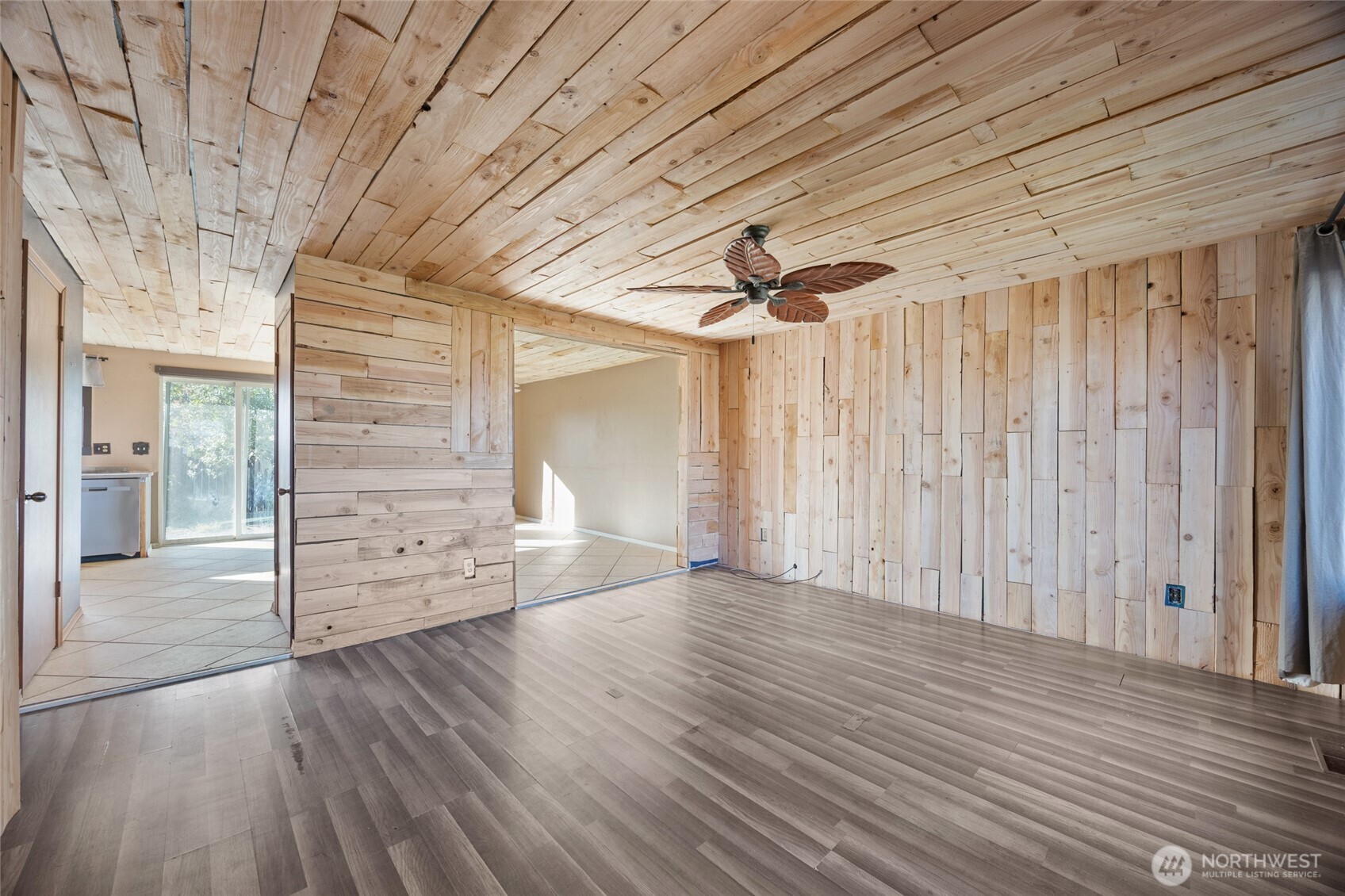 425 N Desdemona Avenue , Othello, WA 99344