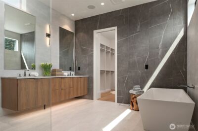 1032 89th Avenue NE, Bellevue, WA 98004 - Photo 13