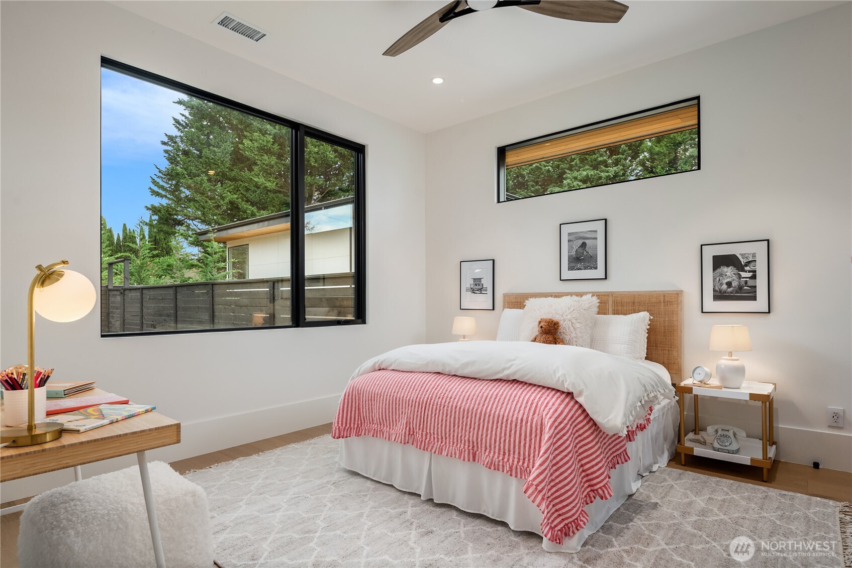 1032 89th Avenue NE, Bellevue, WA 98004