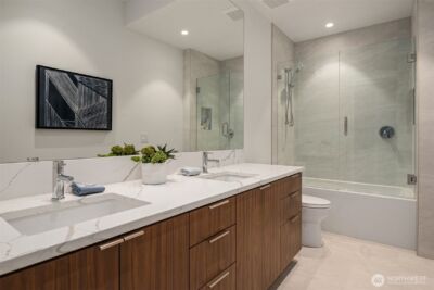 1032 89th Avenue NE, Bellevue, WA 98004 - Photo 23