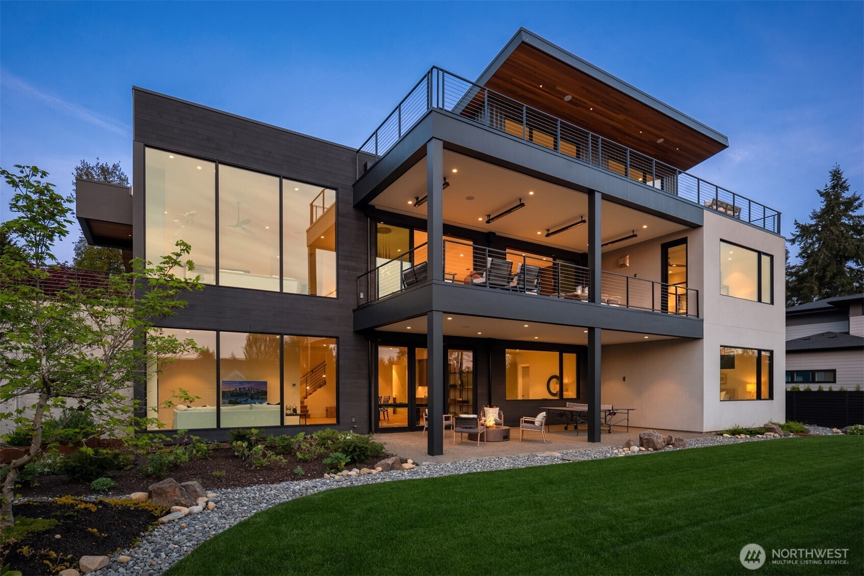 1032 89th Avenue NE, Bellevue, WA 98004