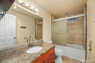 15604 SE 42nd Place , Bellevue, WA 98006 - Photo 19