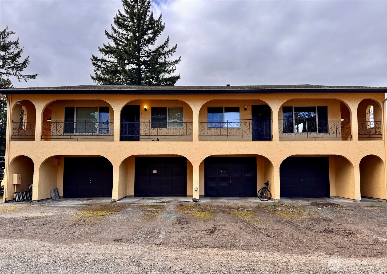 1125 N 13th Street #D-16, Shelton, WA 98584