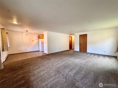 1125 N 13th Street #D-16, Shelton, WA 98584 - Photo 2