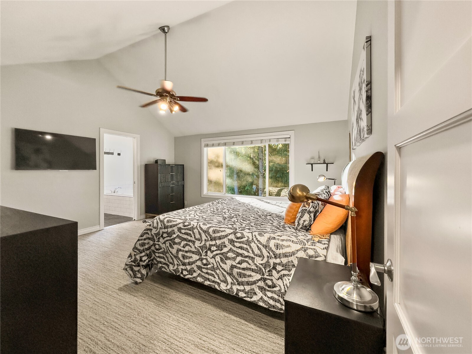 4017 239th Place SE, Sammamish, WA 98029