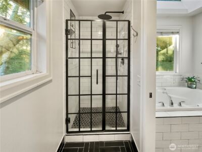 4017 239th Place SE, Sammamish, WA 98029 - Photo 14