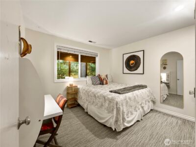 4017 239th Place SE, Sammamish, WA 98029 - Photo 15