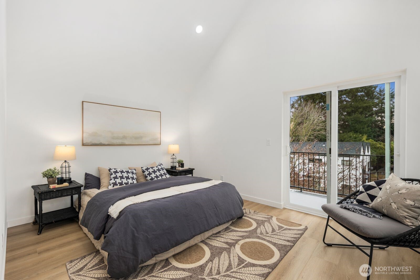 806 C S Rose Street , Seattle, WA 98108