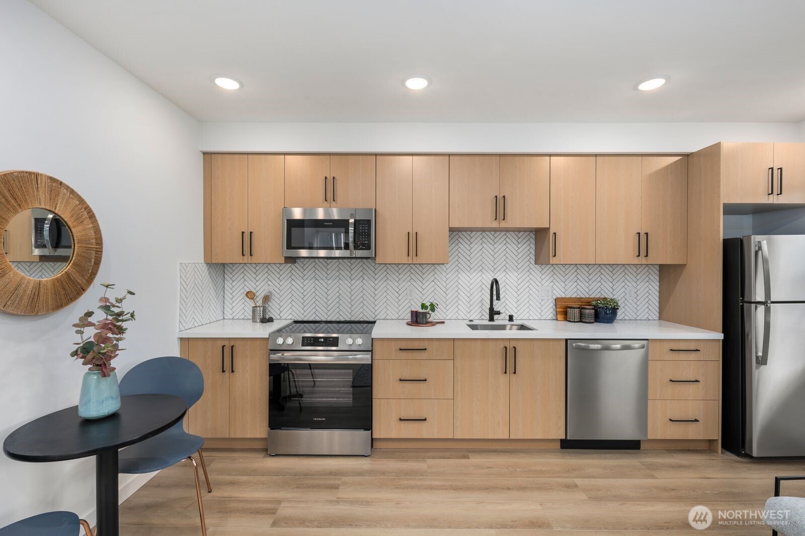 806 C S Rose Street , Seattle, WA 98108