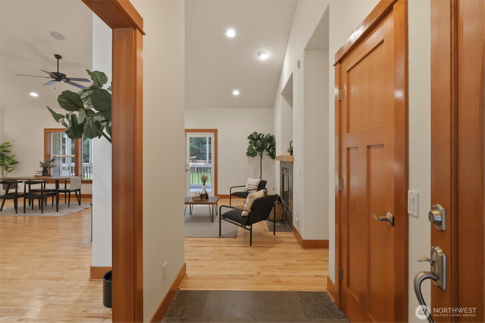 2110 NE Parker Road , Coupeville, WA 98239