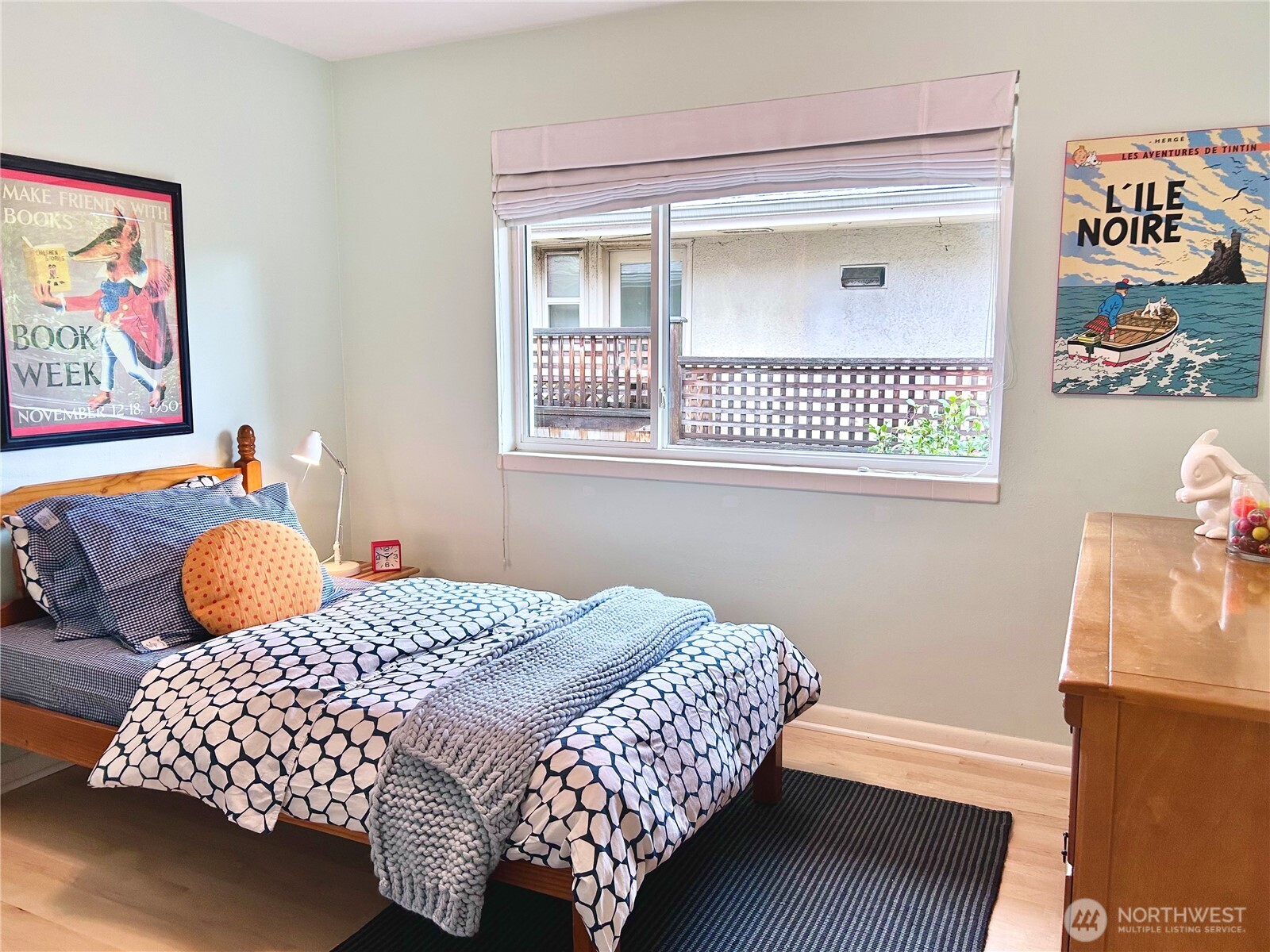 3744 NE 165th Street , Lake Forest Park, WA 98155