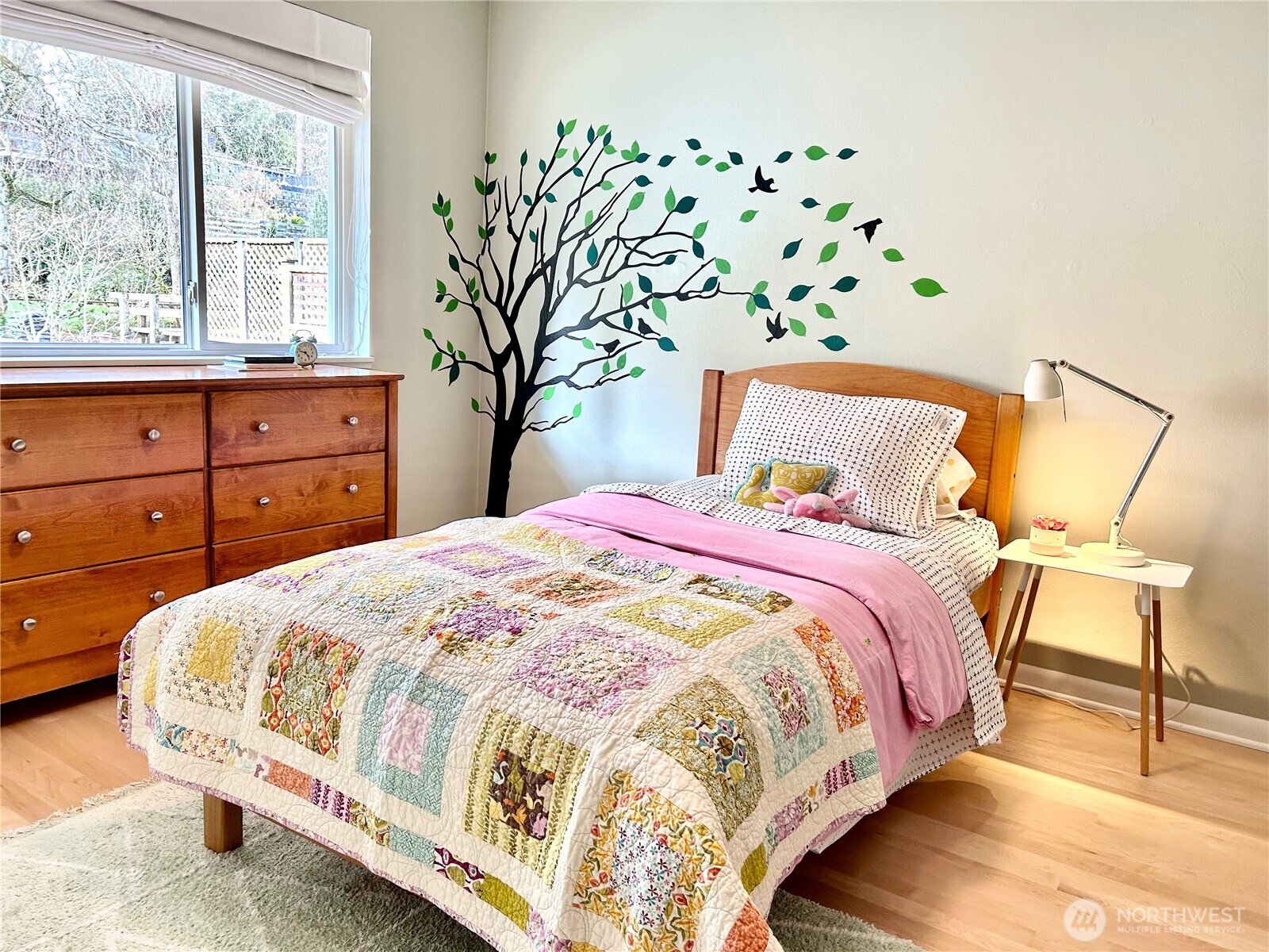 3744 NE 165th Street , Lake Forest Park, WA 98155