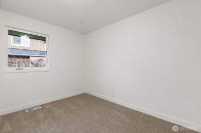 350 NE 7th Avenue , Oak Harbor, WA 98277 - Photo 15