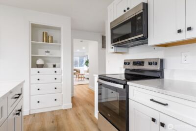 350 NE 7th Avenue , Oak Harbor, WA 98277 - Photo 5