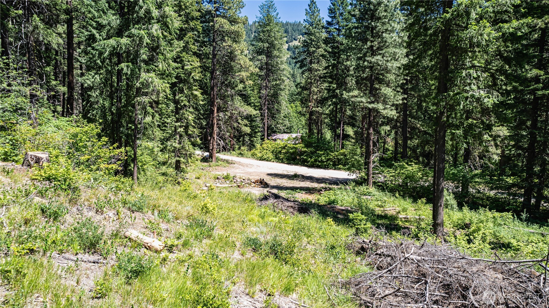 16757 Second Creek Road , Leavenworth, WA 98826