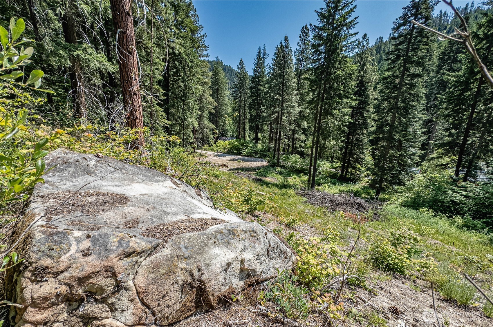 16757 Second Creek Road , Leavenworth, WA 98826