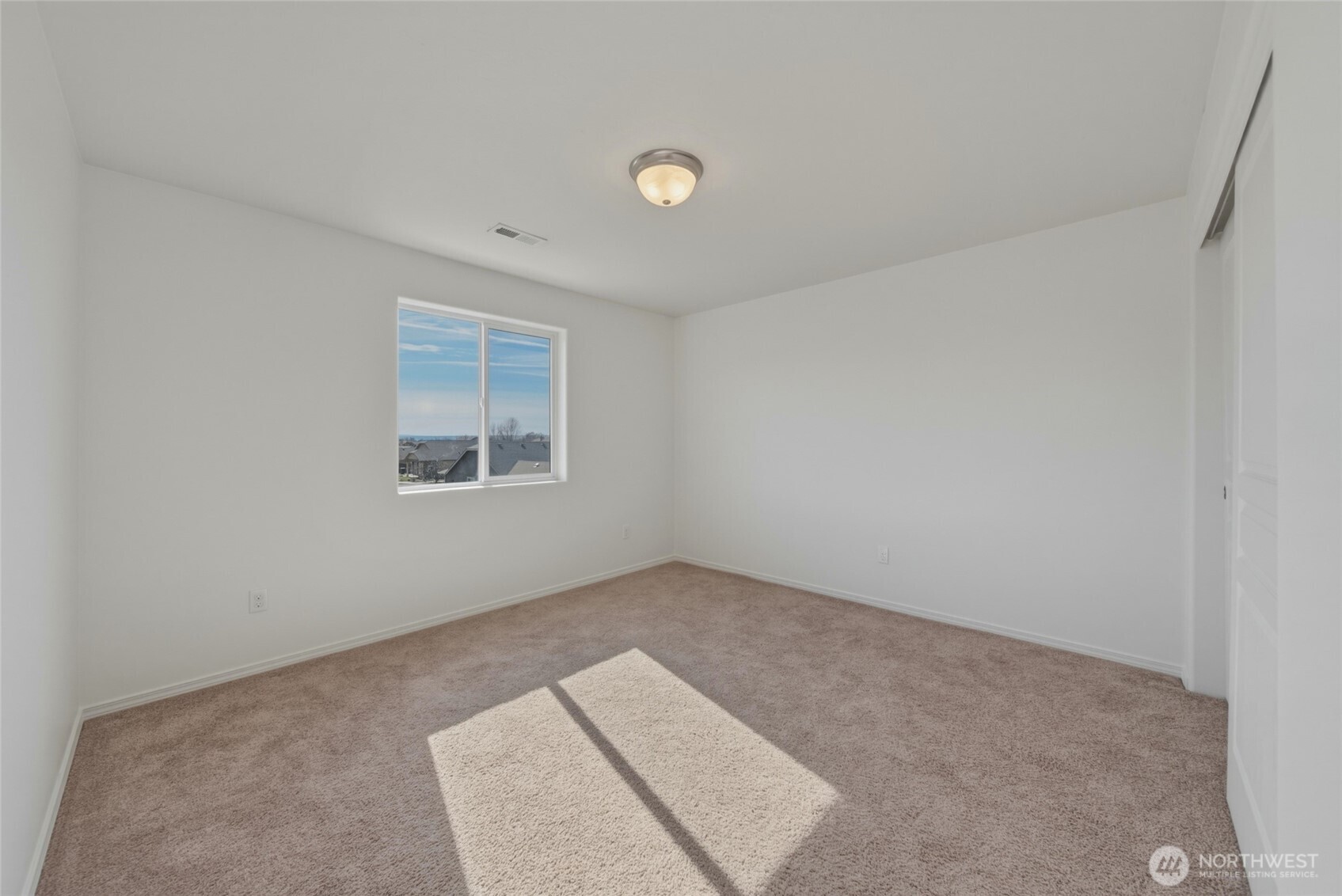 229 Kokanee Drive , Walla Walla, WA 99362