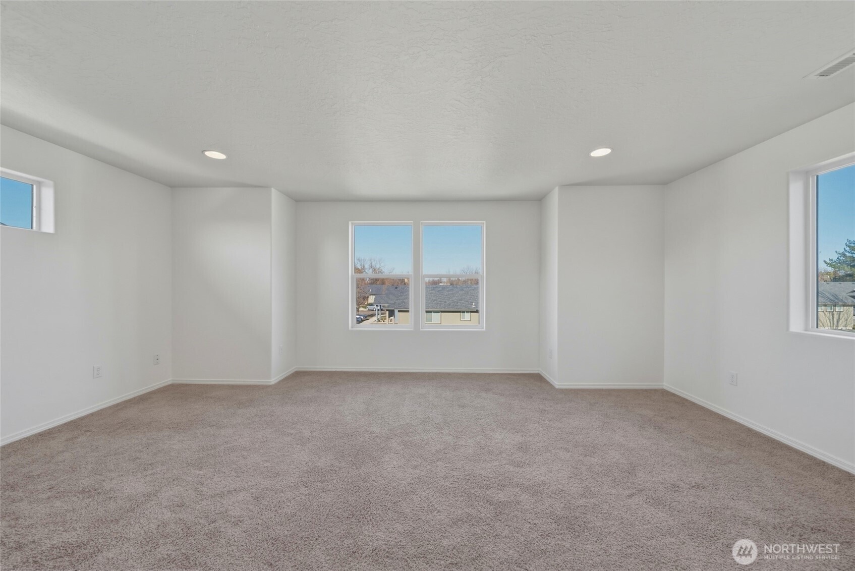 229 Kokanee Drive , Walla Walla, WA 99362