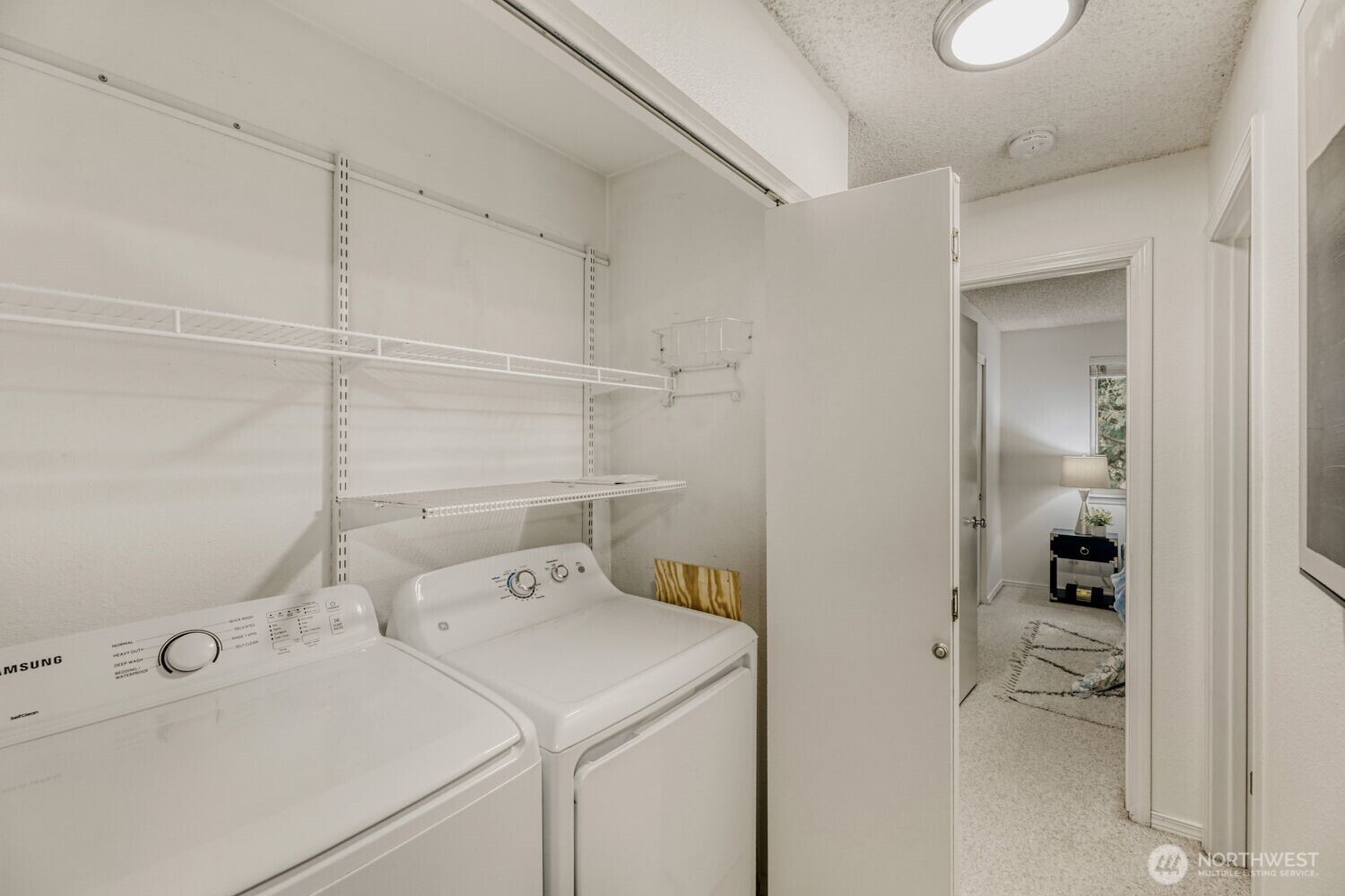 12904 126th Court NE #J302, Kirkland, WA 98034