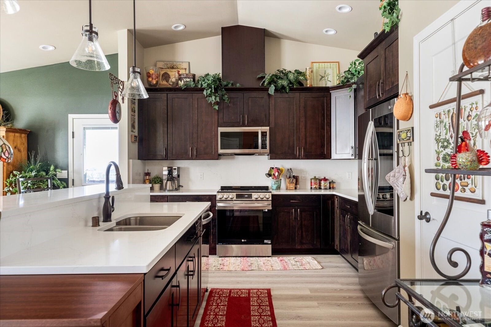 2691 Balboa Way , Coupeville, WA 98239