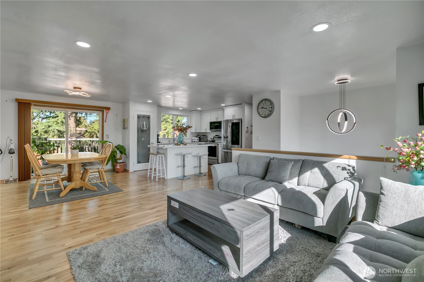 3302 Centennial Way NE, Tacoma, WA 98422-3006