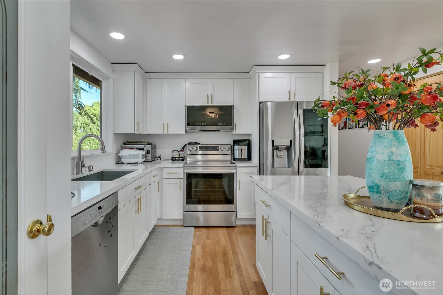 3302 Centennial Way NE, Tacoma, WA 98422-3006