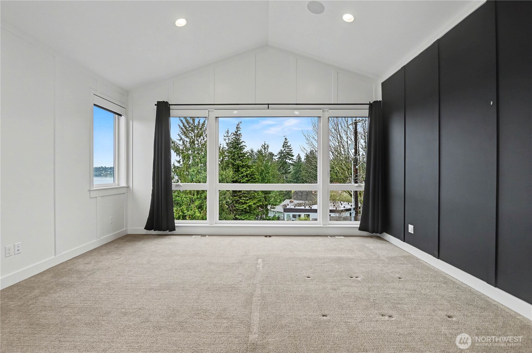 4615 52nd Avenue S, Seattle, WA 98118