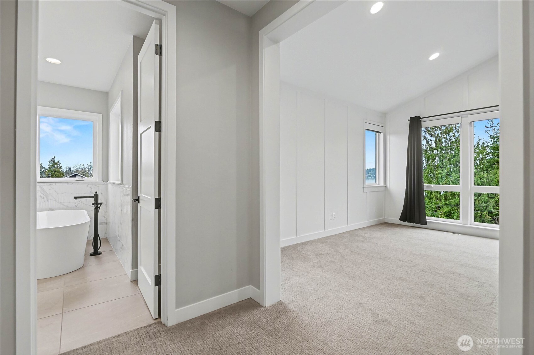 4615 52nd Avenue S, Seattle, WA 98118