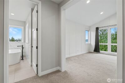 4615 52nd Avenue S, Seattle, WA 98118 - Photo 28