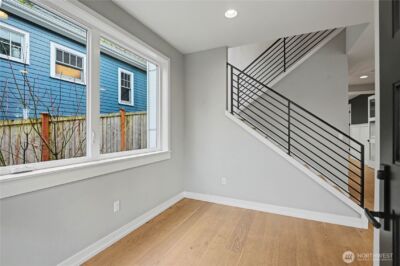 4615 52nd Avenue S, Seattle, WA 98118 - Photo 4