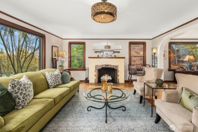 3939 Meridian Avenue N, Seattle, WA 98103 - Photo 2