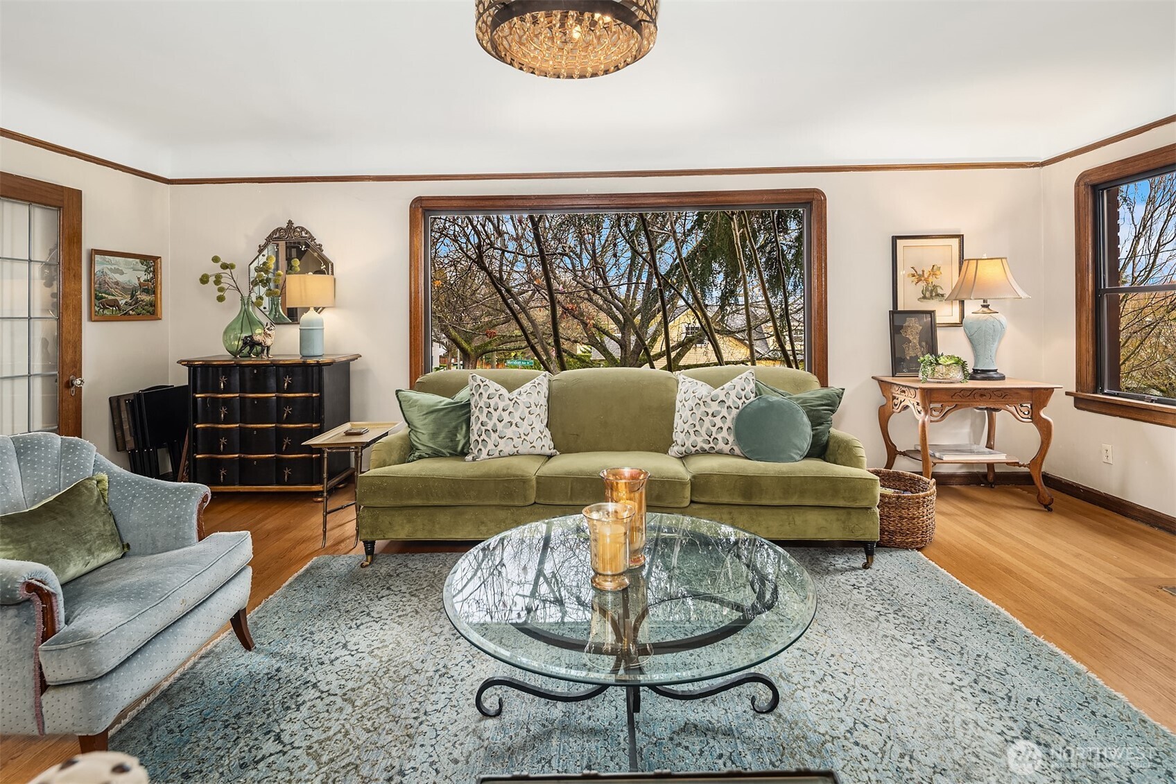 3939 Meridian Avenue N, Seattle, WA 98103