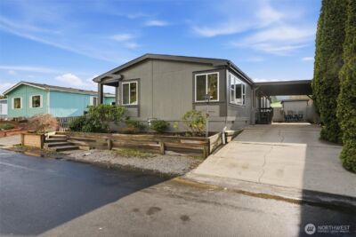 2015 24th Street #94, Bellingham, WA 98225 - Photo 2