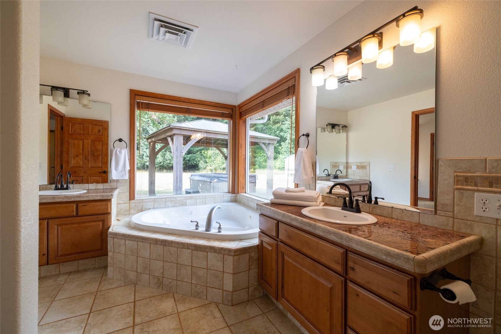 461 Avery Road E #35, Chehalis, WA 98532