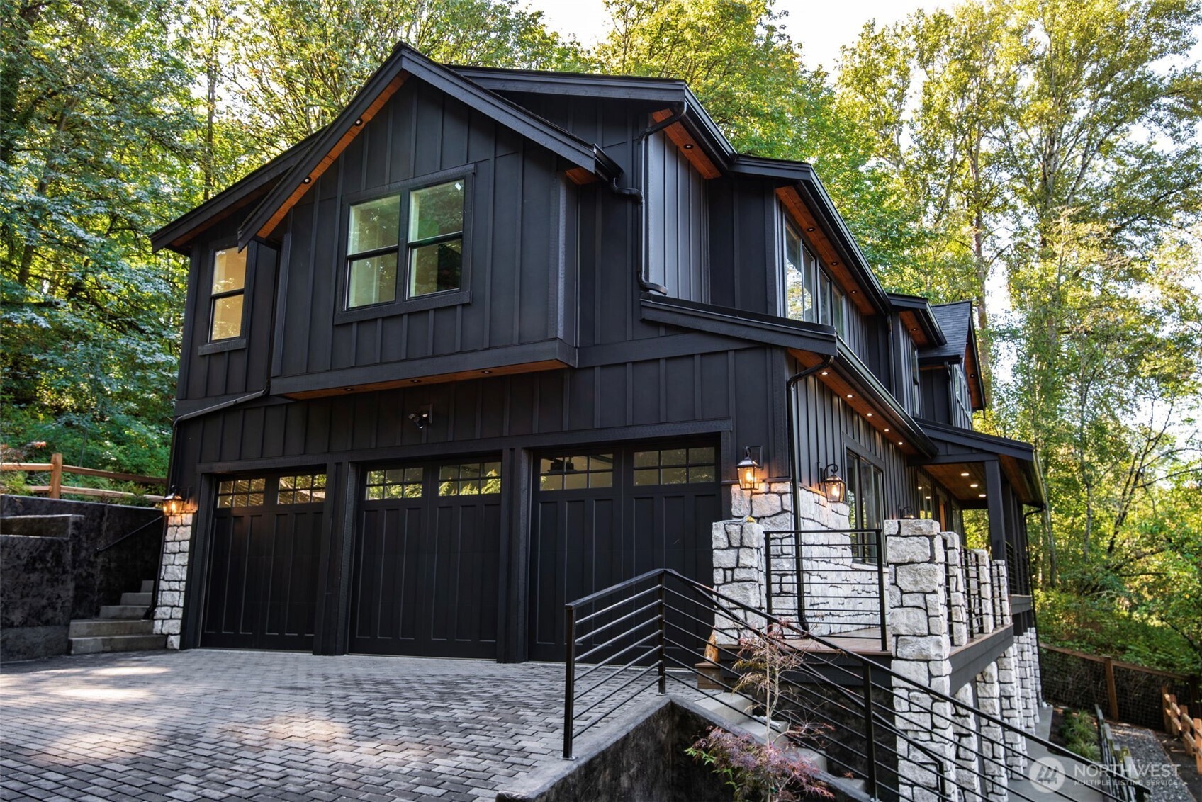 10661 Forbes Creek Drive , Kirkland, WA 98033