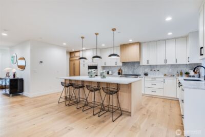 10661 Forbes Creek Drive , Kirkland, WA 98033 - Photo 14