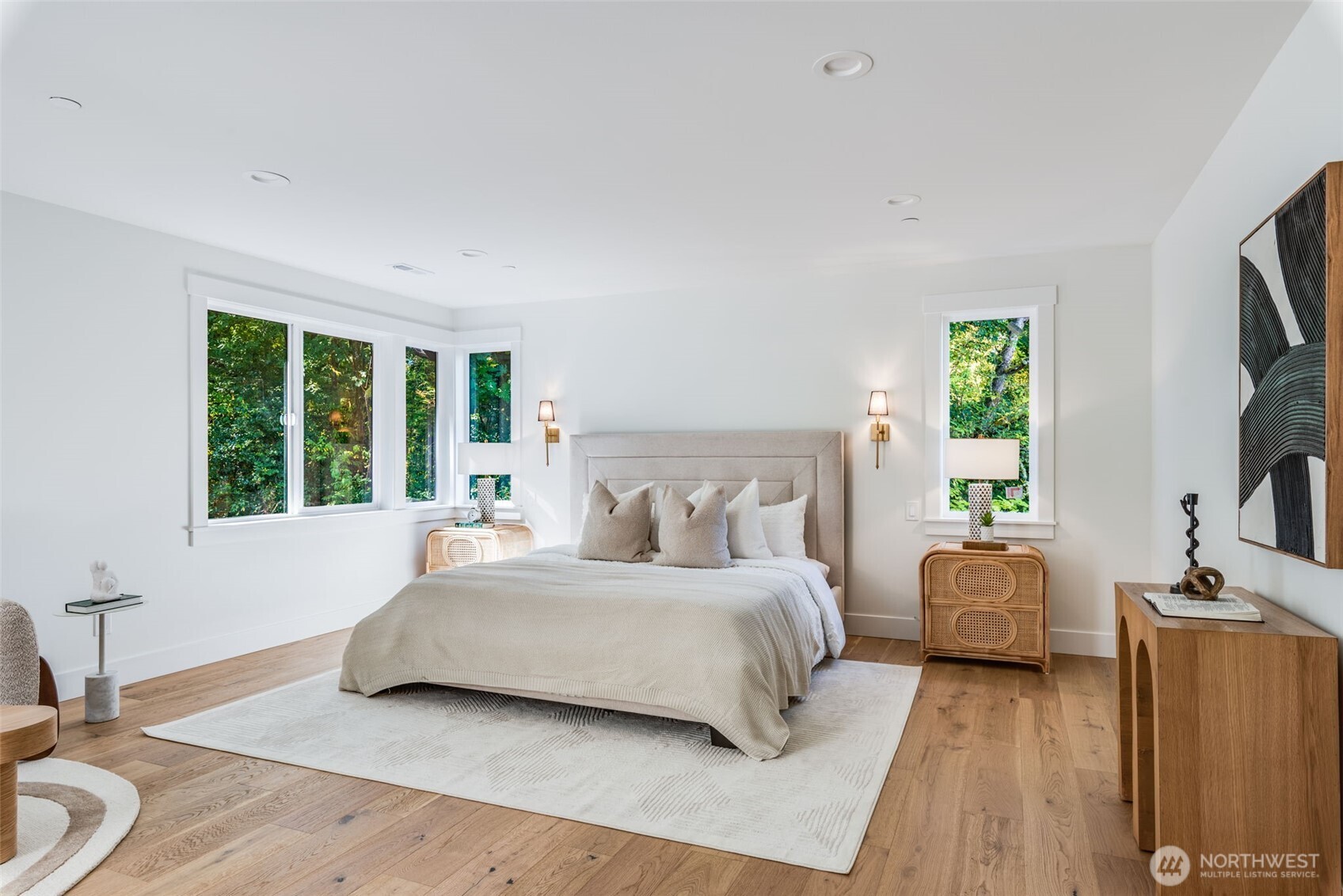 10661 Forbes Creek Drive , Kirkland, WA 98033