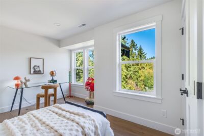 10661 Forbes Creek Drive , Kirkland, WA 98033 - Photo 28